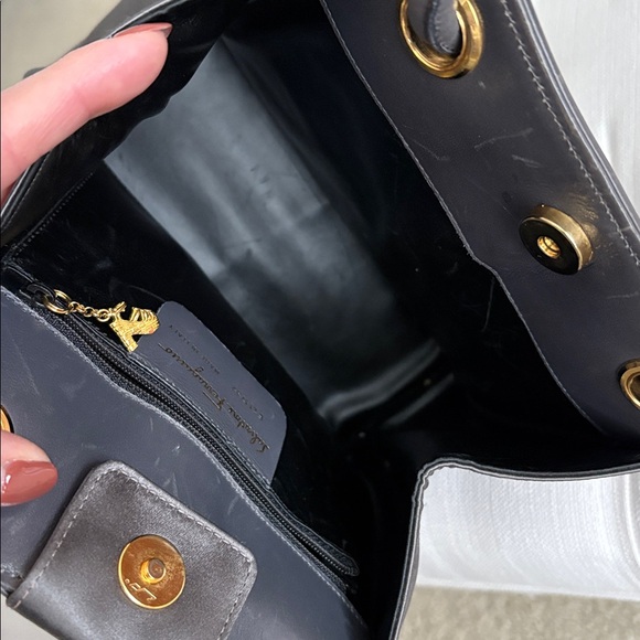SALVATORE FERRAGAMO handbag - Picture 8 of 11